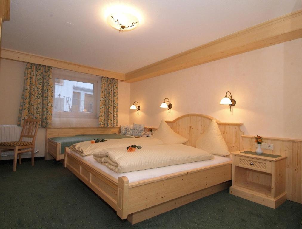 Hotel Tanzer Ischgl Quarto foto